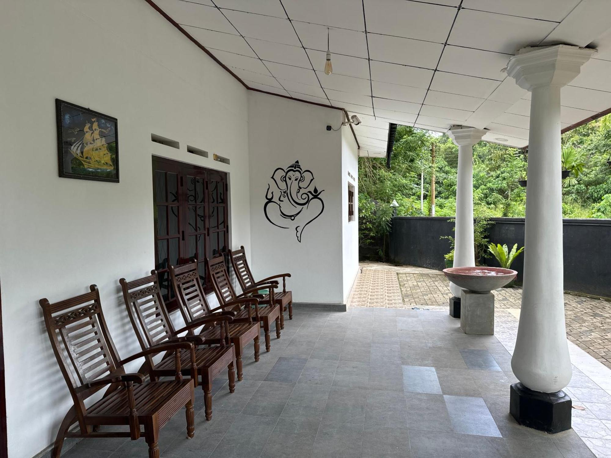 The Village Home Dikwella Luaran gambar