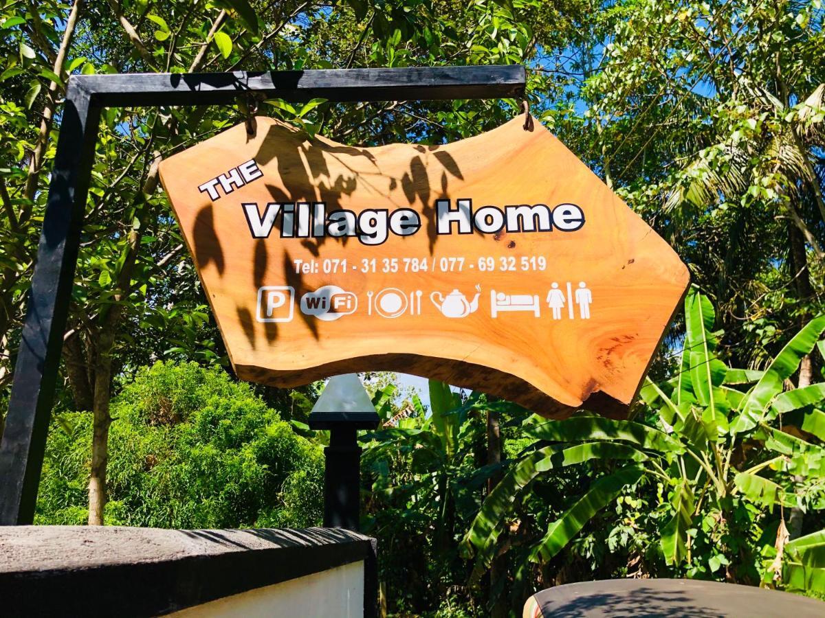 The Village Home Dikwella Luaran gambar